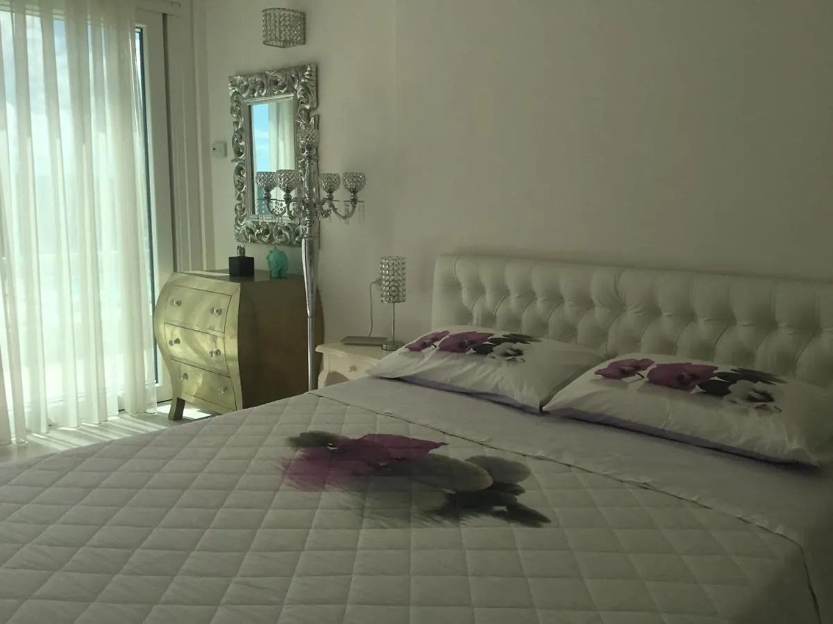 בית נופש מיסאנו אדריאטיקו Suite Luxury Seaview איטליה