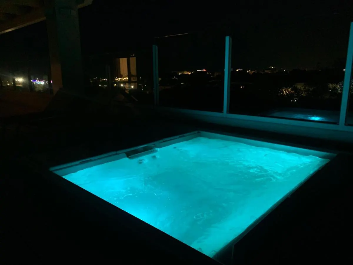 מיסאנו אדריאטיקו Suite Luxury Seaview